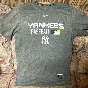 New York Yankees Nike Dri-FIT MLB Tee